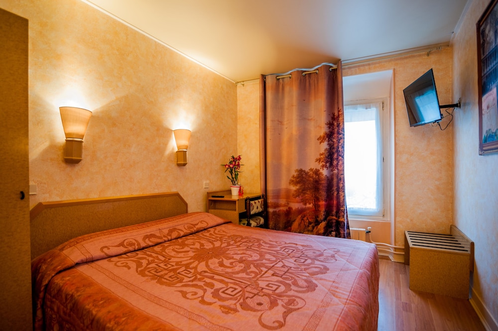 Double or Twin Room photo 1