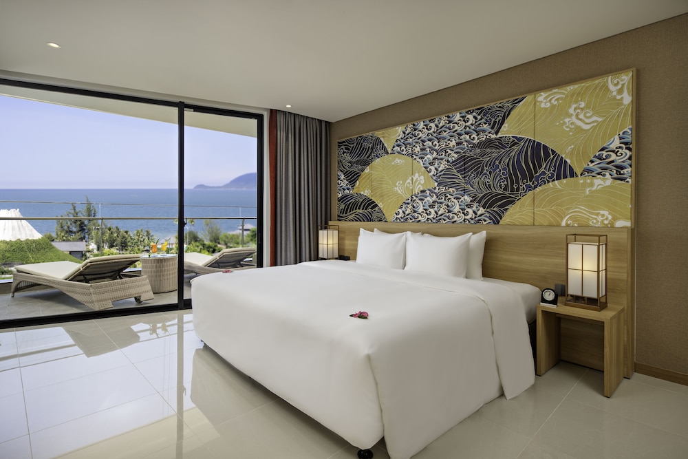 Executive Suite Panoramic Ocean View photo 3