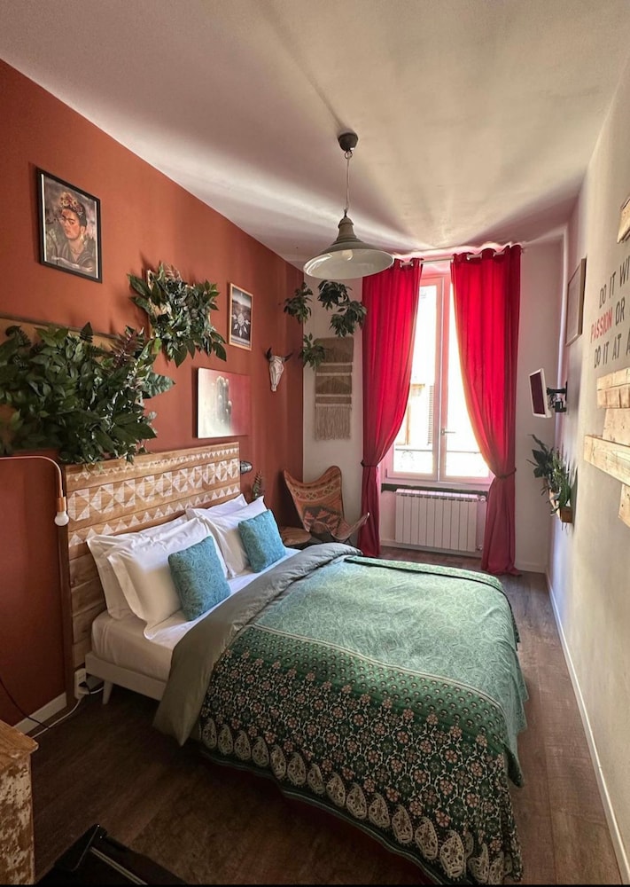 Superior Double Room, City View