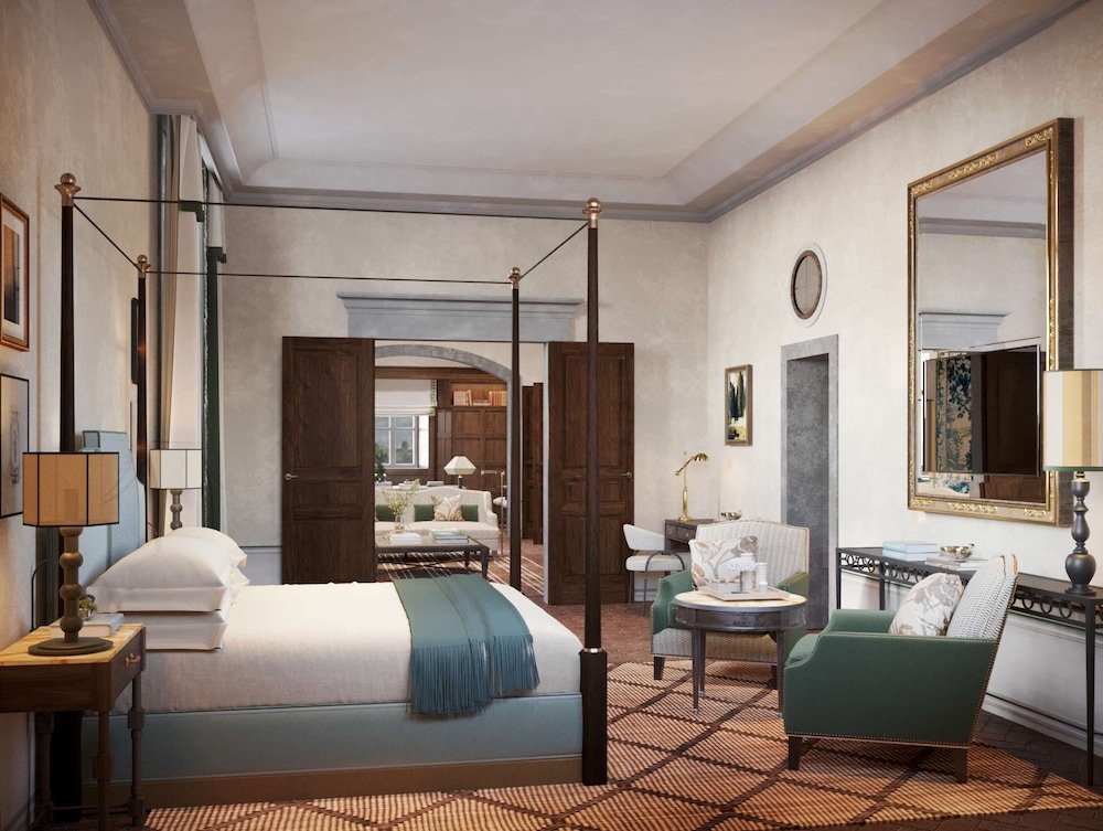 Suite (Gran Tour) photo 1