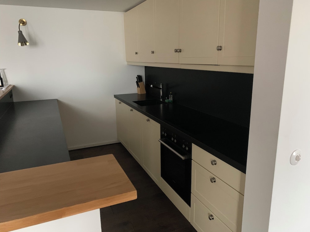 Family Apartment - Photo 3