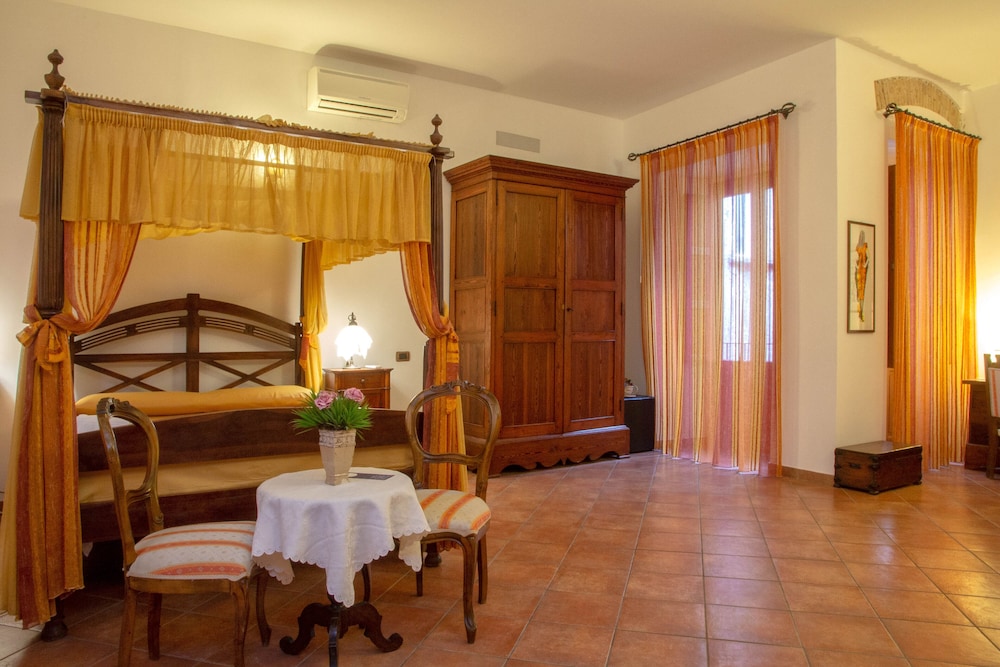 Superior Double Room photo 2