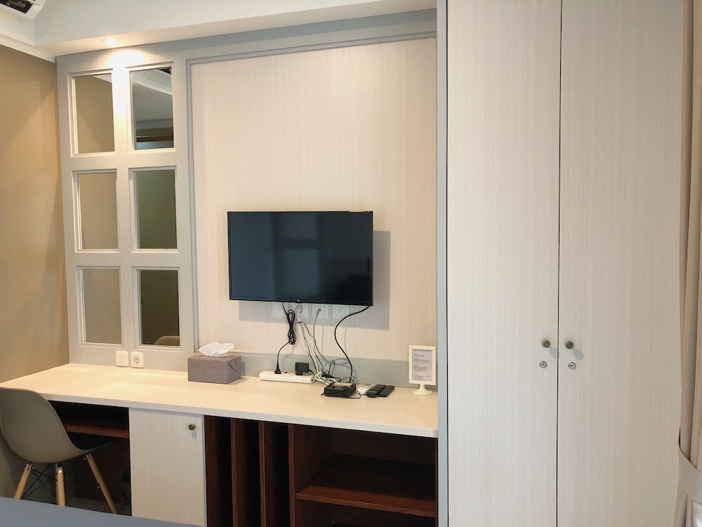 Standard Studio, City View - Photo 10