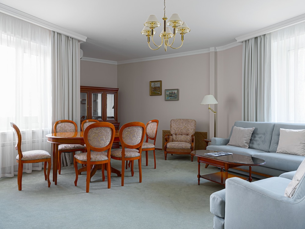 Grand Suite photo 2