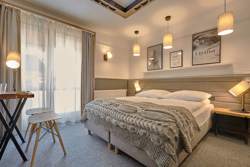Premium Double or Twin Room photo 1