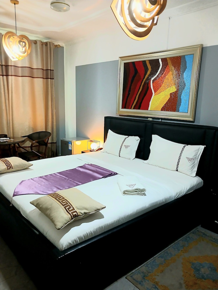 Deluxe Double Room photo 2