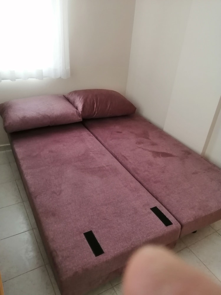 9. Apart Economy photo 1