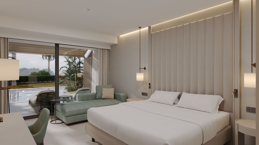 Deluxe Double or Twin Room, Poolside