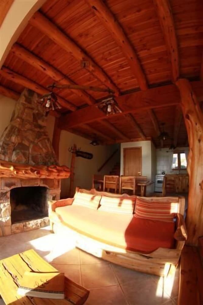 Bungalow, 2 Bedrooms, Lake View photo 1