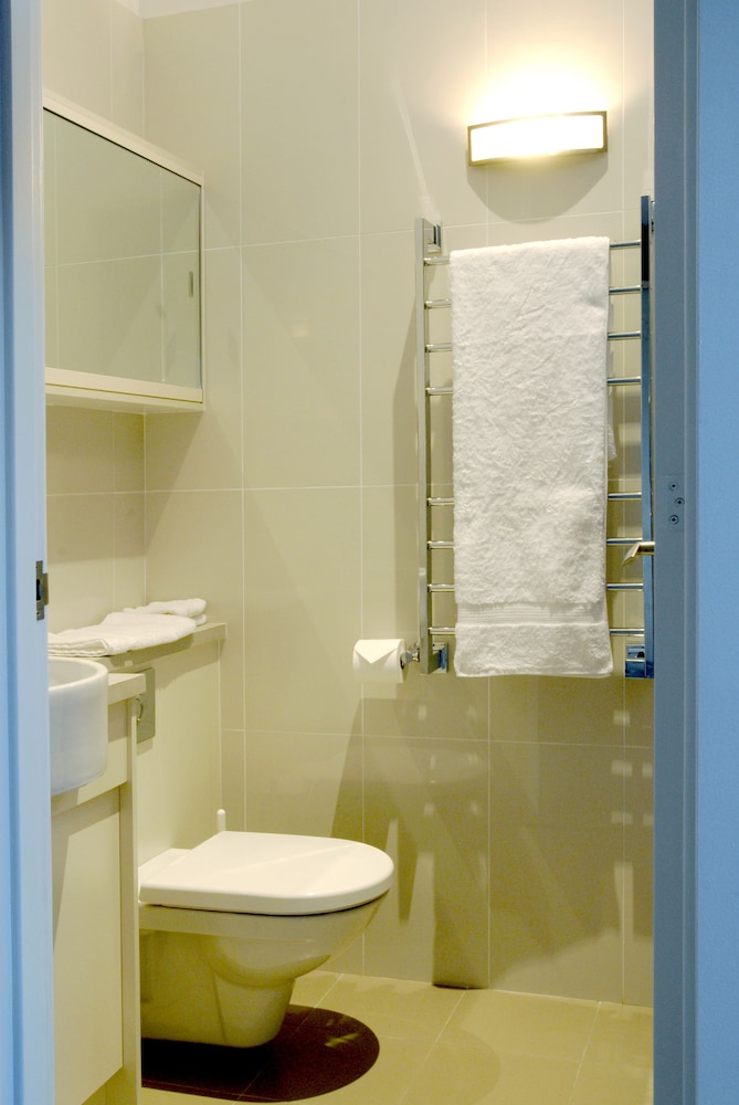 Standard Apartment, 1 Bedroom, Non Smoking, Kitchen (Murrays) photo 3