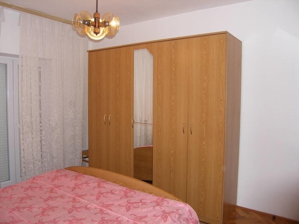 Apartment (Mirko - 100m from beach - A1(4+3)) photo 3
