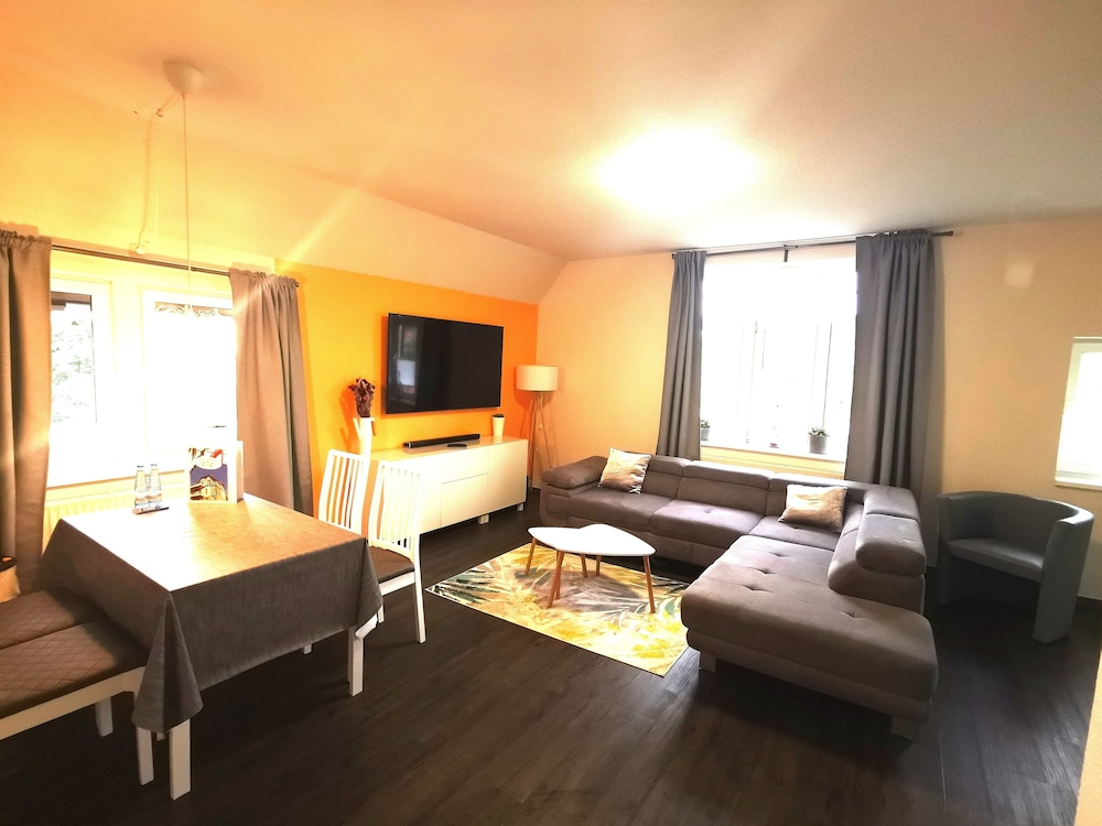 Family Apartment, 2 Bedrooms, Non Smoking, Mountain View