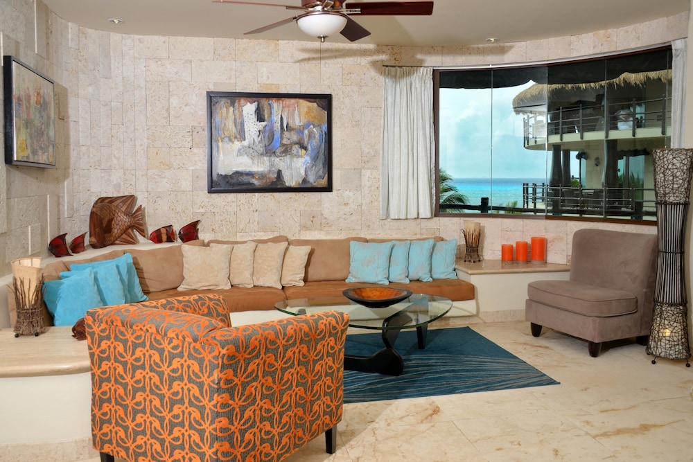 Premium Condo, 2 Bedrooms, Hot Tub - Photo 6