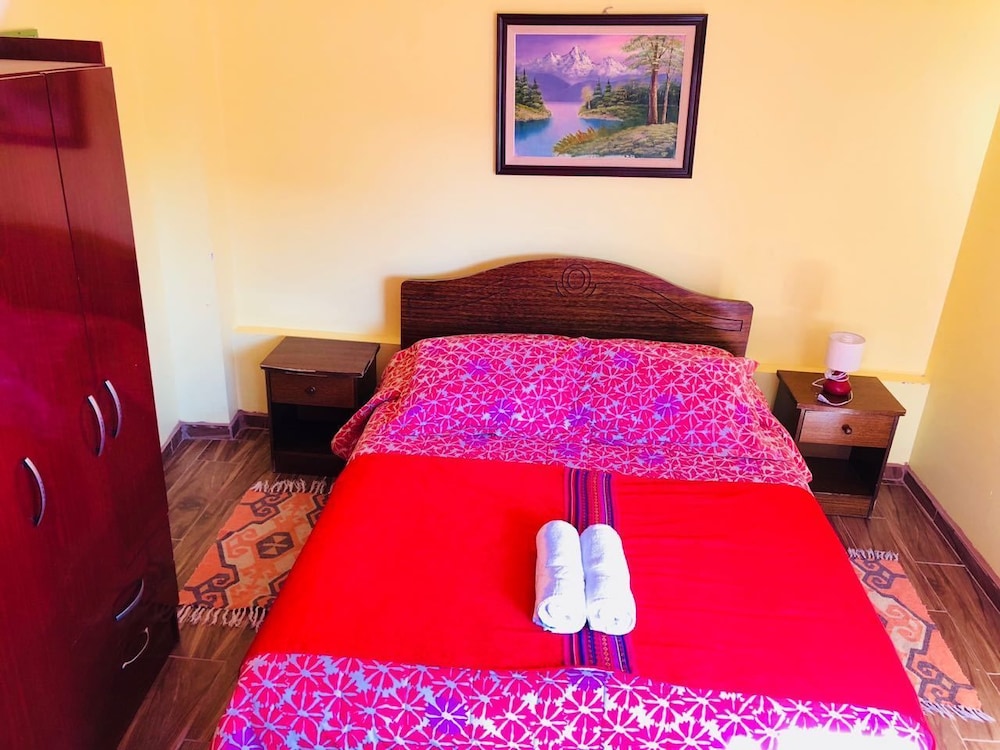 Basic Double Room, 1 Bedroom, Shared Bathroom photo 2