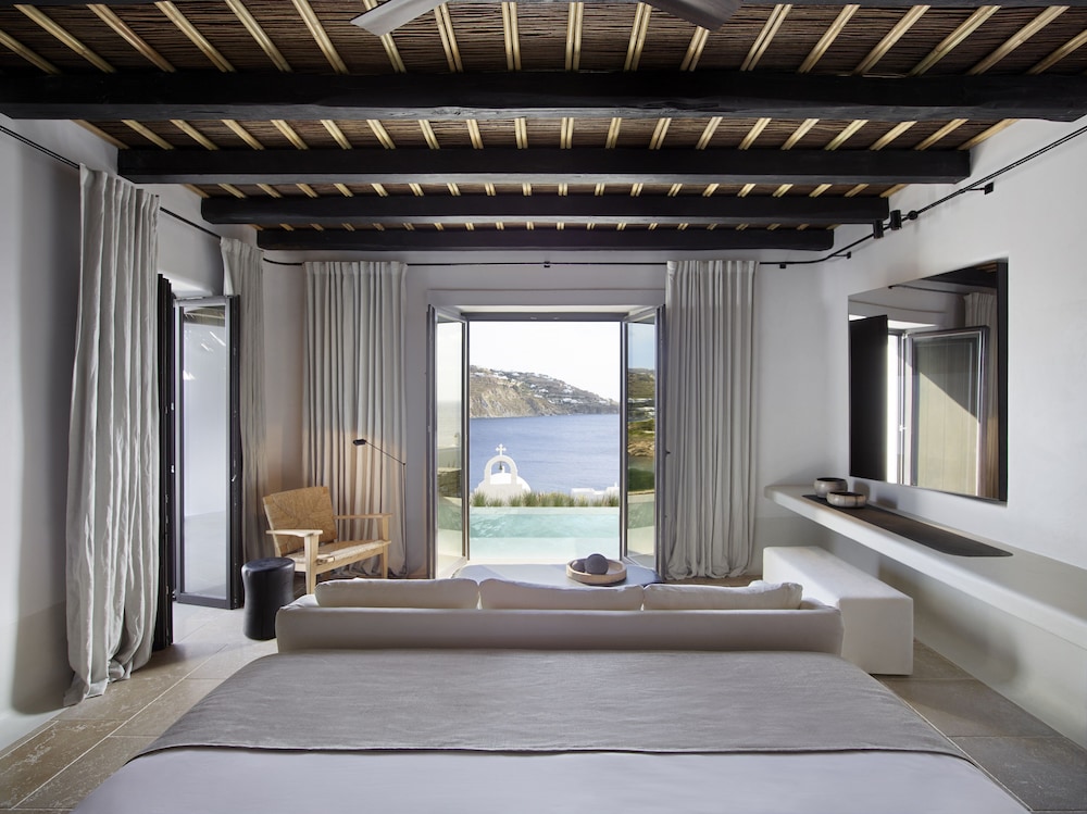 One-Bedroom Villa Sea View & Private Pool - Photo 5