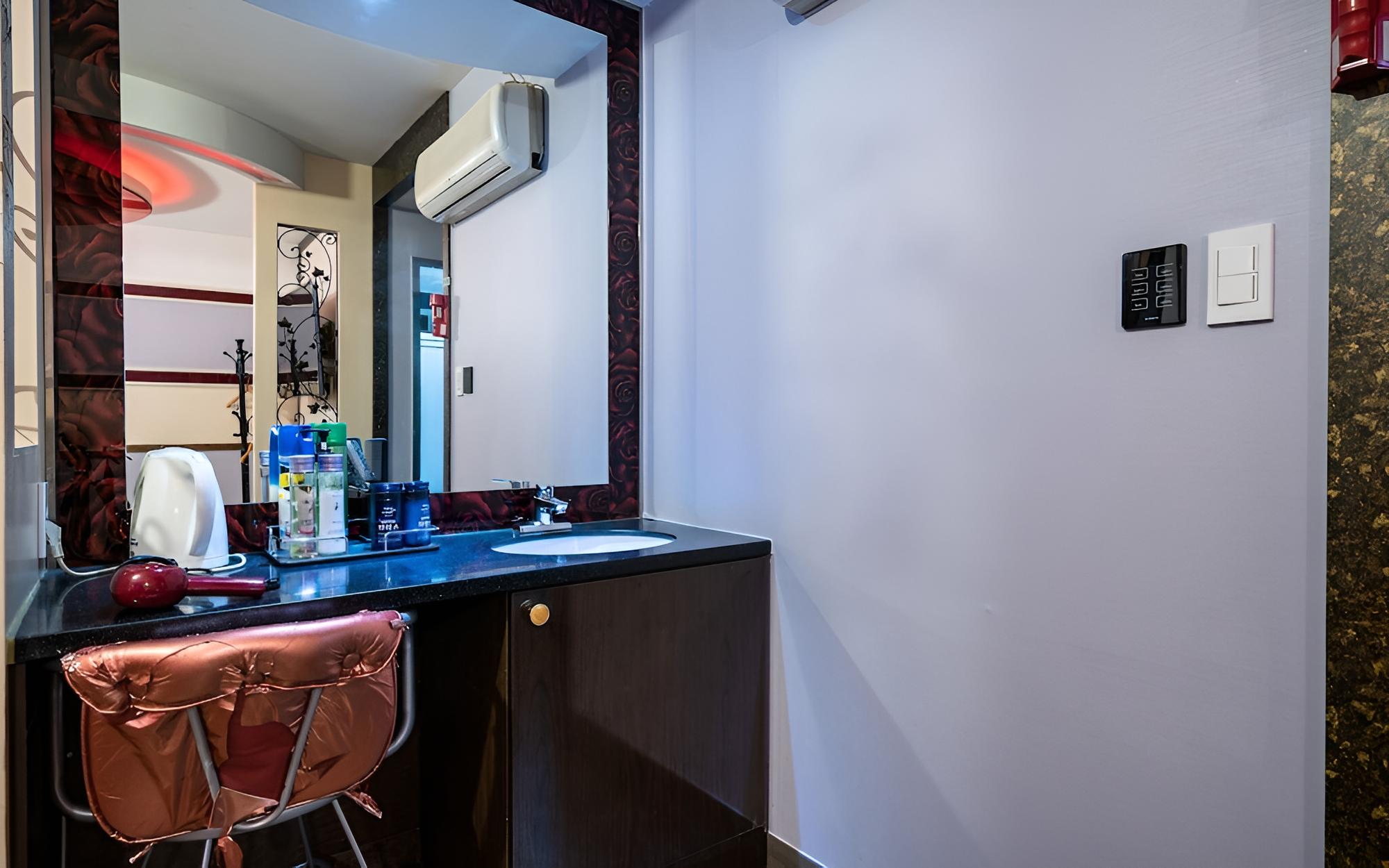 Room (Special room-Physical ID is required ) - Photo 6