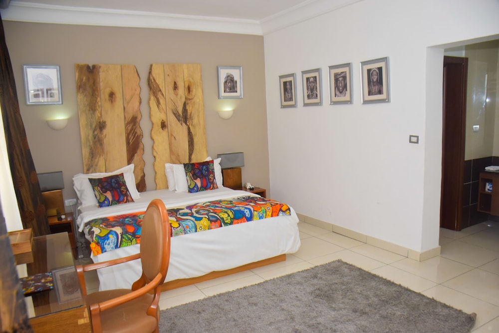 Superior Apartment, 1 King Bed, Non Smoking photo 1