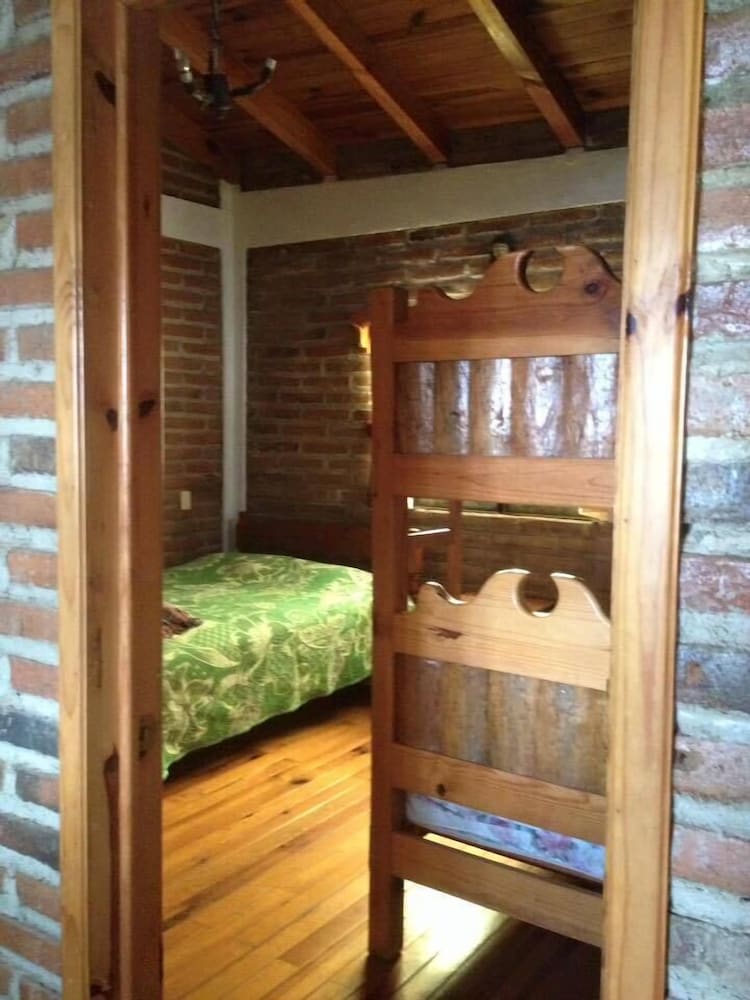 Basic Cabin, 3 Bedrooms, Kitchenette photo 1