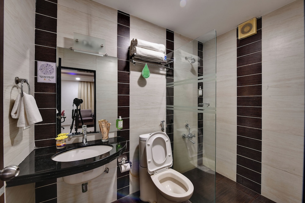 Club Room - Photo 8