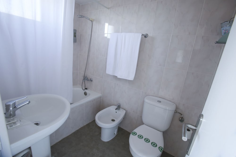 Triple Room, City View photo 2
