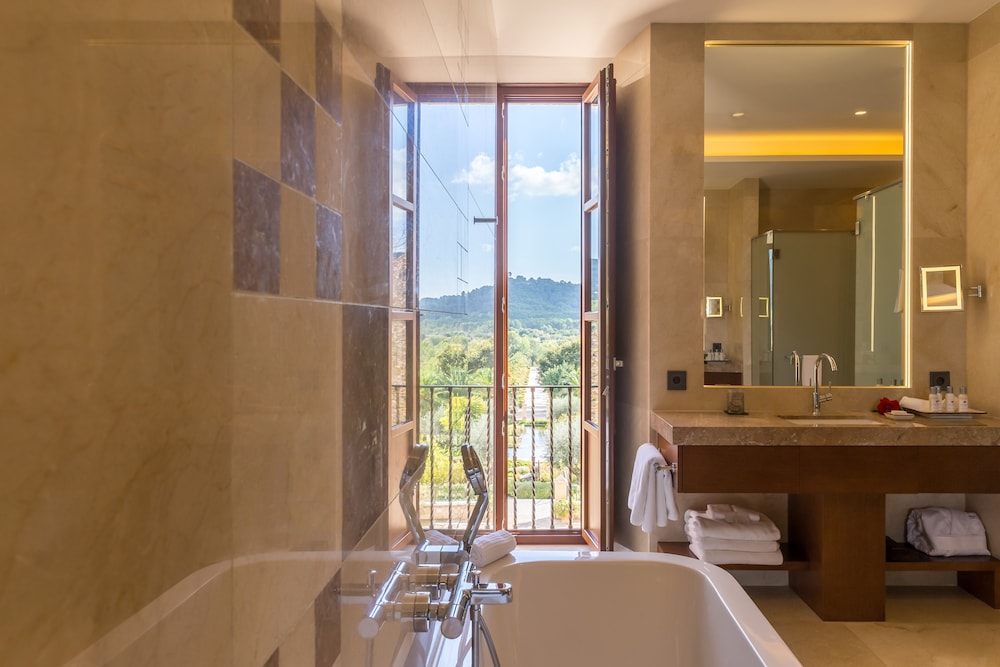 Tower Suite