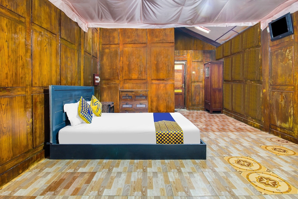 Basic Double Room photo 2