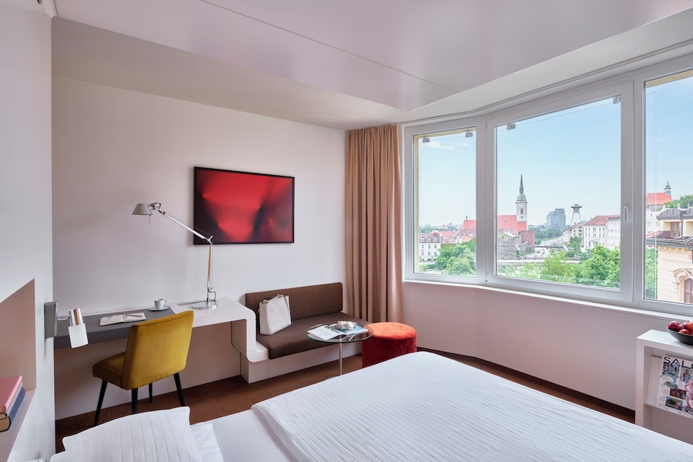 City Double Room, Non Smoking, City View - Photo 1