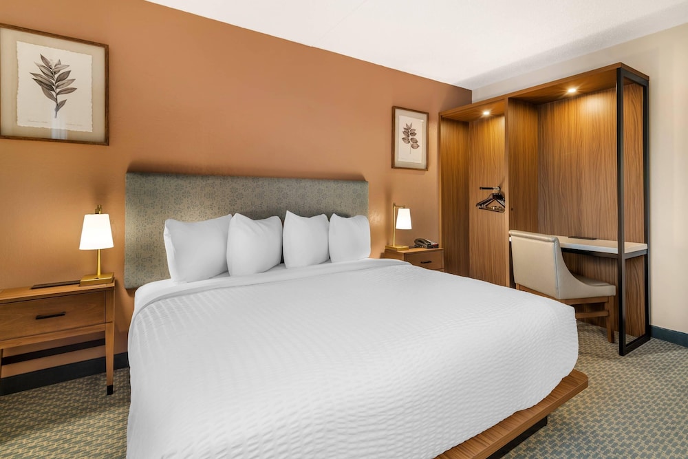 Room, 1 Double Bed, Accessible, Non Smoking - Photo 2