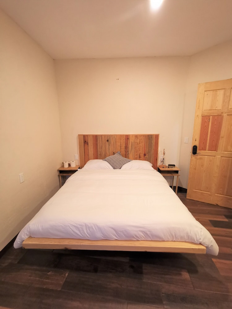 Luxury Double Room, Air conditioning, City View photo 1