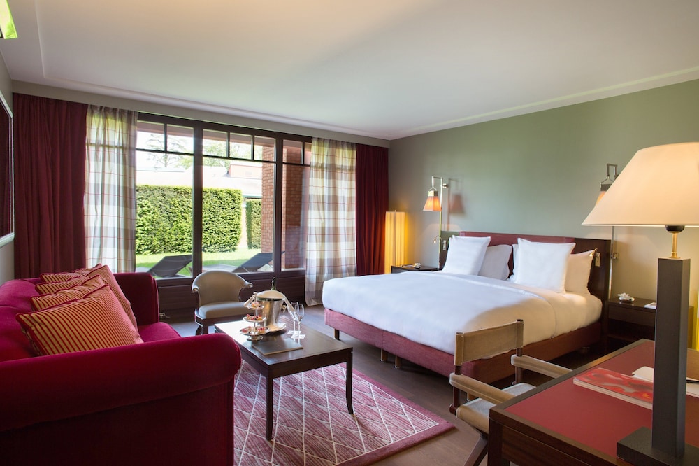Junior Suite, 1 King Bed, Terrace - Photo 3