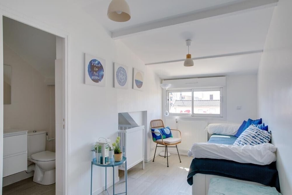Deluxe Apartment, Non Smoking, Garden View (8 people) photo 2
