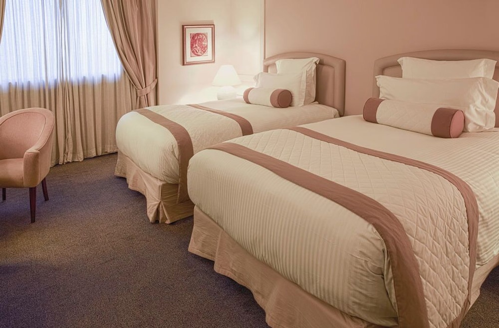 Superior Room, 2 Twin Beds, Bathtub