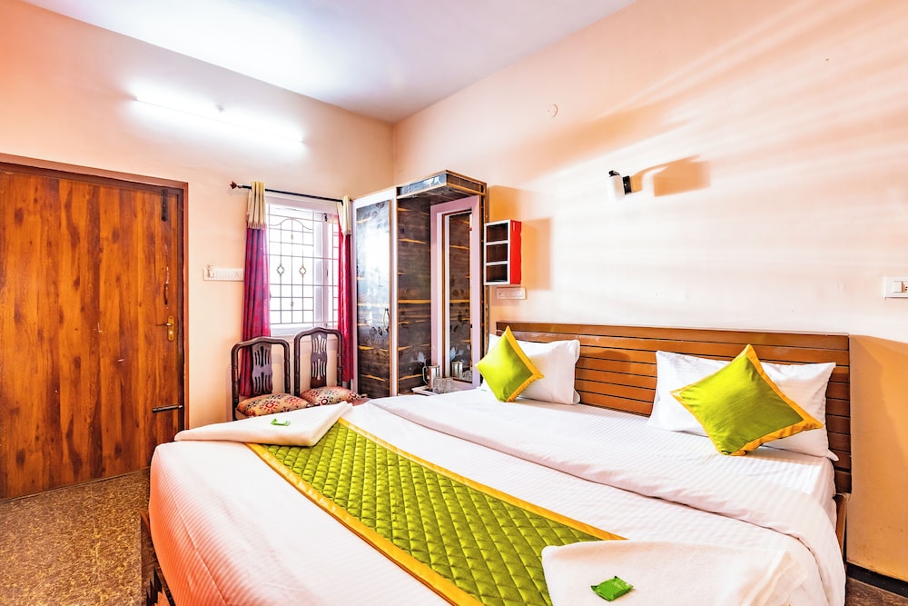 Deluxe Double Room - Photo 14