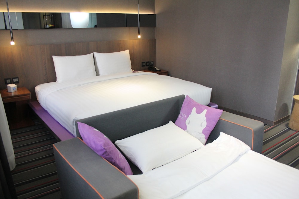 Grand Suite, 1 Double Bed (with extra sofa bed)