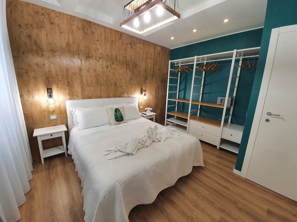 Deluxe Apartment, 2 Bedrooms photo 2