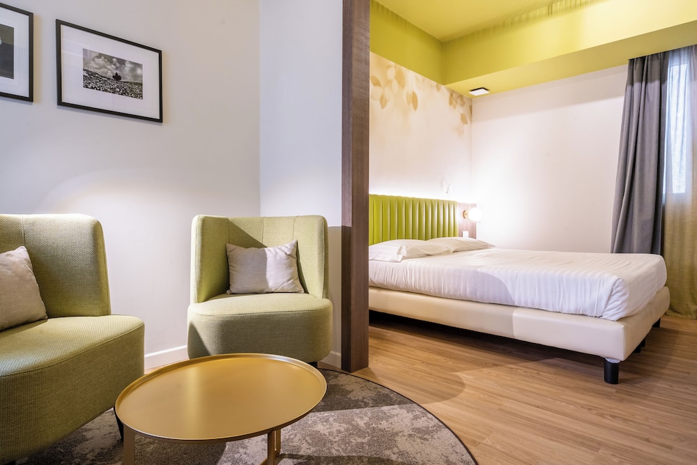 Exclusive Room photo 2