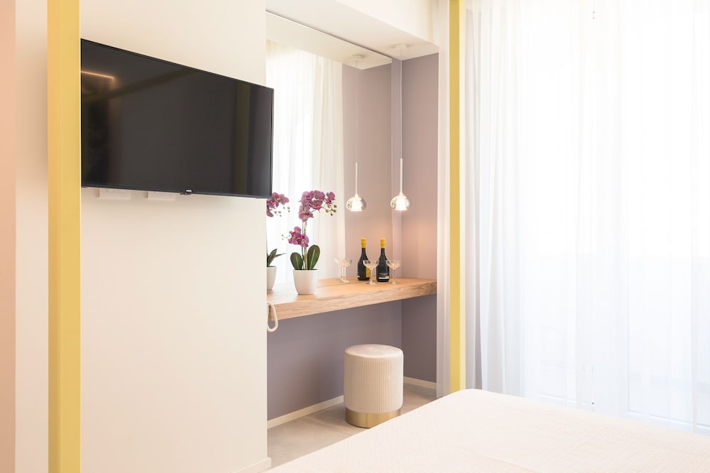 Superior Room - Photo 12