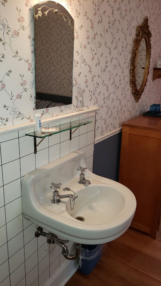 Economical Room photo 2