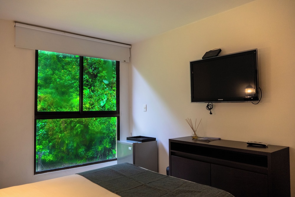 Standard Double Room, 1 Double Bed, Private Bathroom photo 2