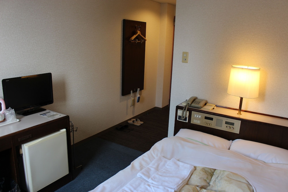 Semi-double Room, Smoking photo 3