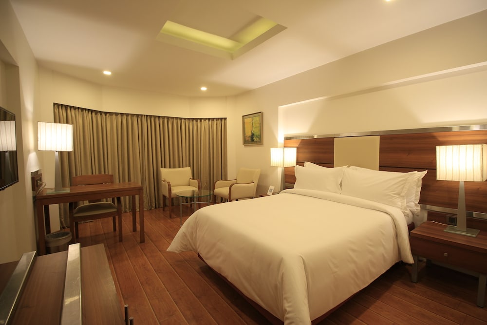 Superior Panoramic Room - Photo 1
