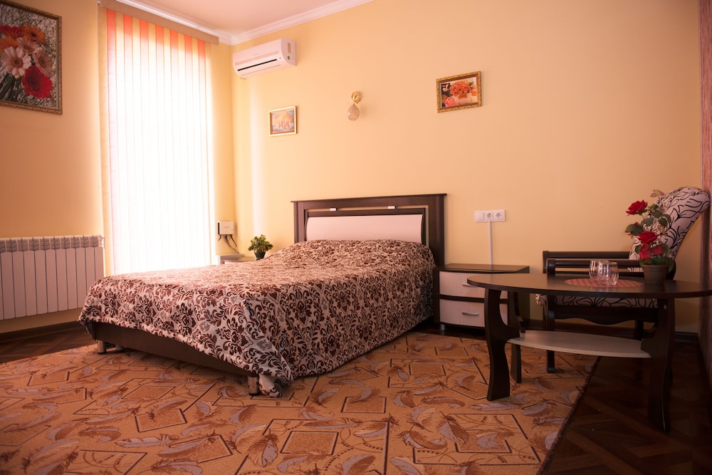 Deluxe Double Room, 1 Queen Bed