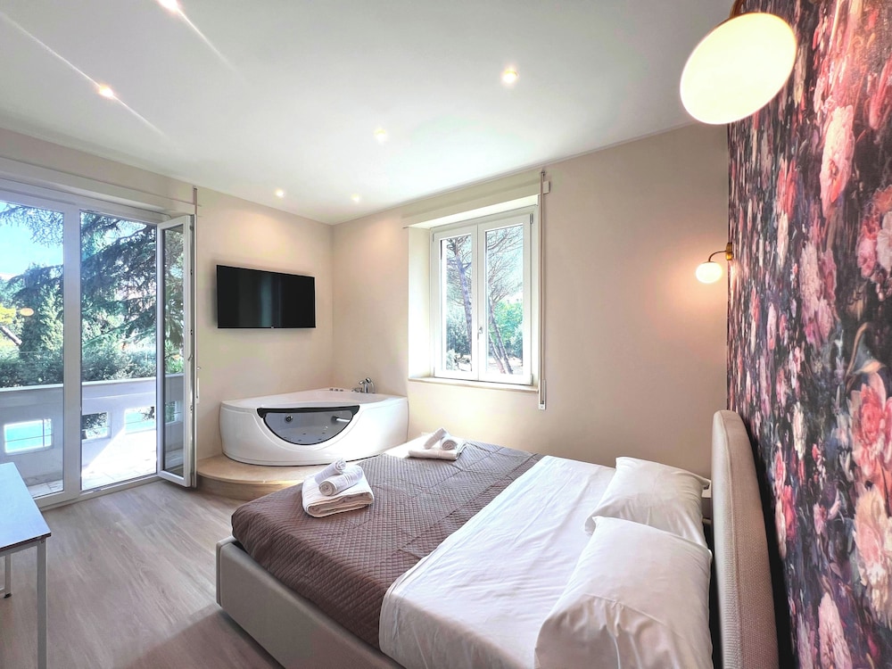 Luxury Double Room photo 3