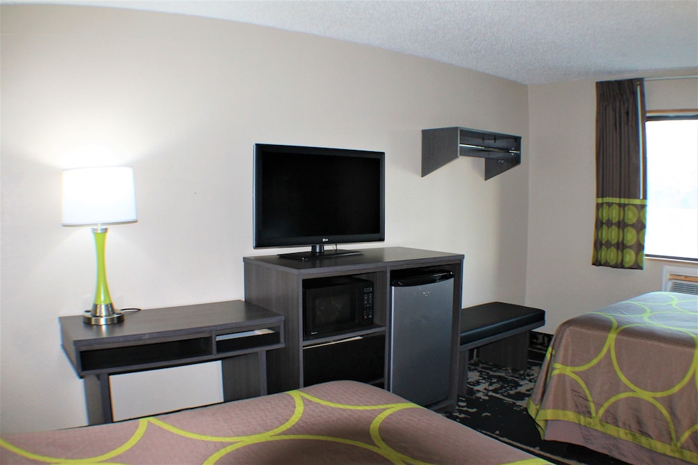 Standard Room, 2 Double Beds - Photo 3
