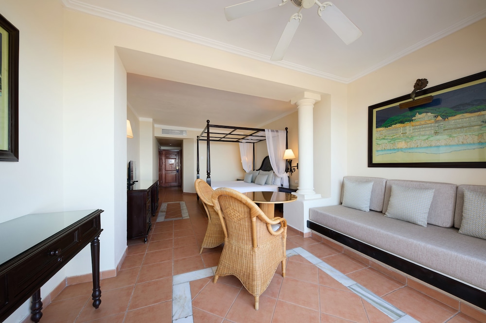Junior Suite (Superior) photo 2