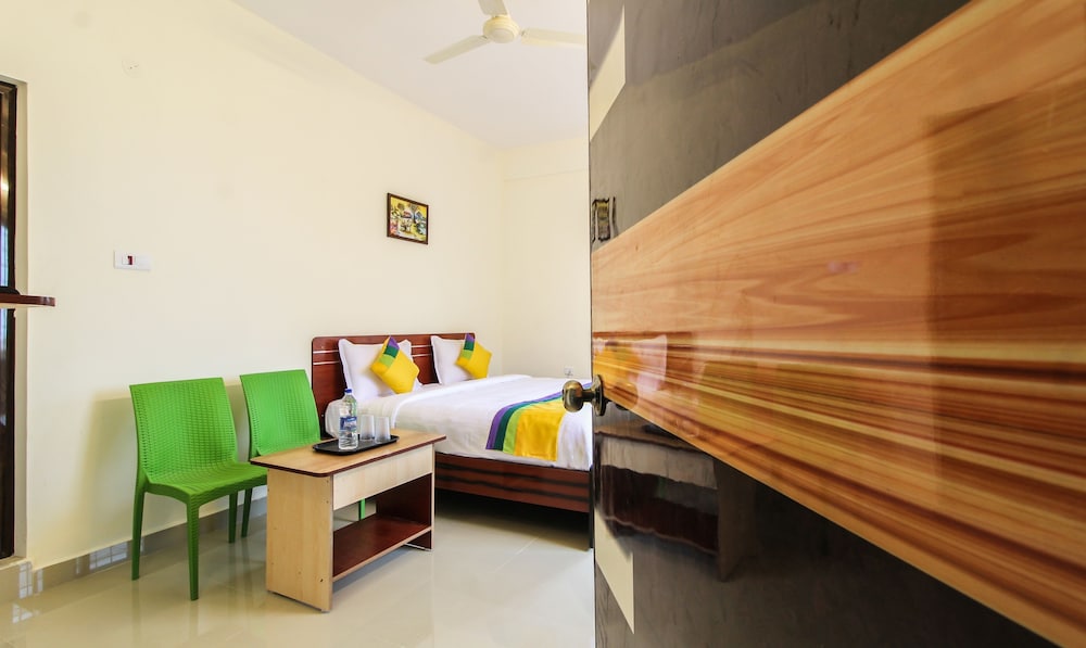 Deluxe Room - Photo 4