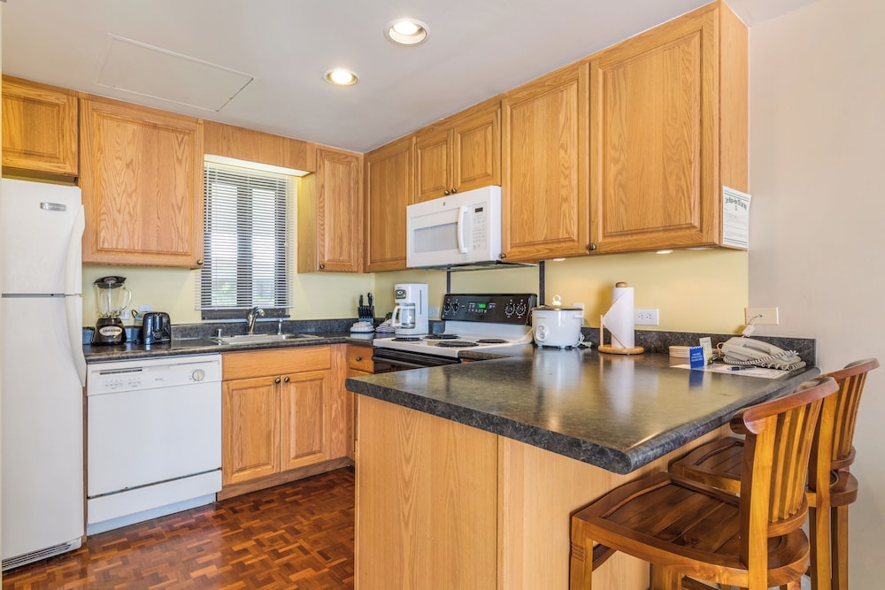 Condo, 1 Bedroom, Oceanfront photo 2