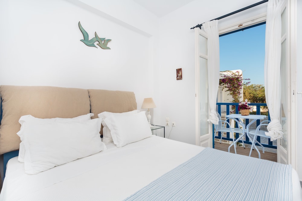 Standard Double Room - Photo 7