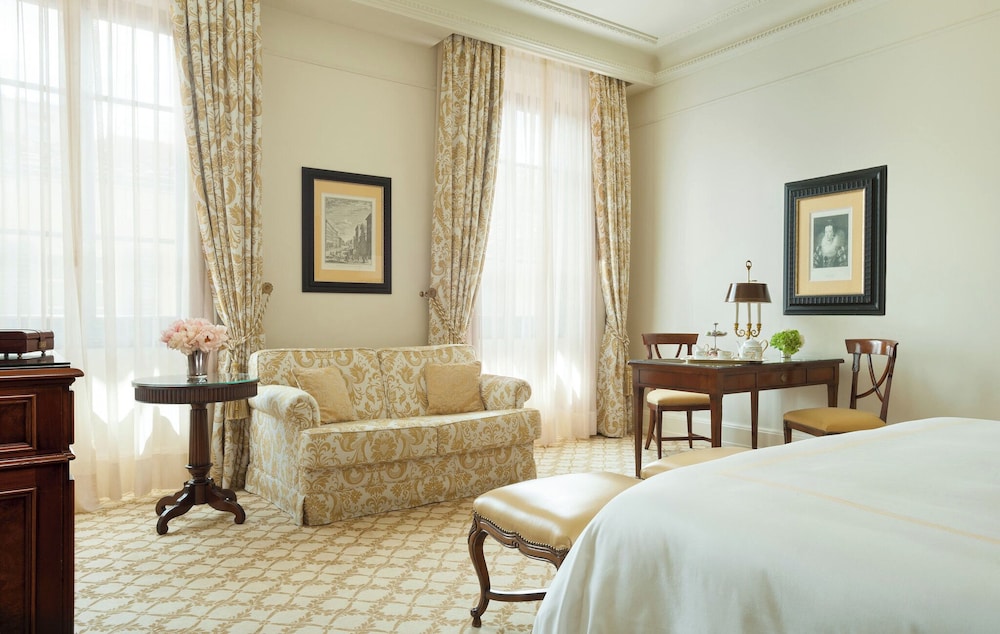 Deluxe Room, 2 Twin Beds thumbnail 5