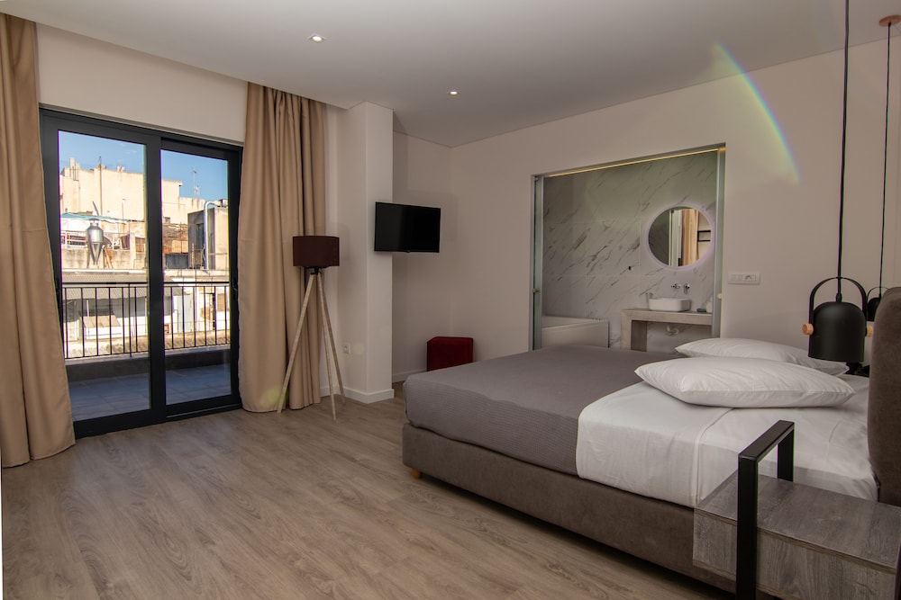 Luxury Double Room photo 1